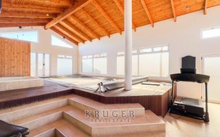 4 Bedroom House For Sale in Meersig