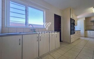 3 Bedroom House For Sale in Fairway Estate