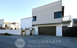 4 Bedroom House For Sale in Swakopmund Ext 15, Swakopmund