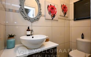 4 Bedroom House For Sale in Swakopmund Ext 15, Swakopmund