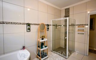 4 Bedroom House For Sale in Swakopmund Ext 15, Swakopmund