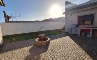 4 Bedroom House For Sale in Ocean View, Swakopmund
