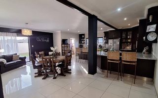 4 Bedroom House For Sale in Ocean View, Swakopmund