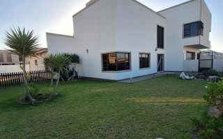 4 Bedroom House For Sale in Ocean View, Swakopmund