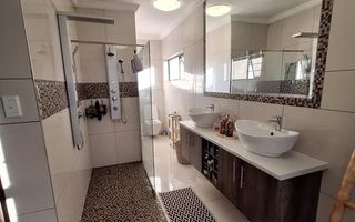 4 Bedroom House For Sale in Ocean View, Swakopmund