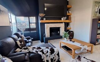 4 Bedroom House For Sale in Ocean View, Swakopmund