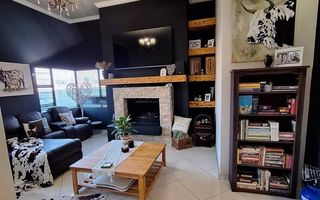 4 Bedroom House For Sale in Ocean View, Swakopmund