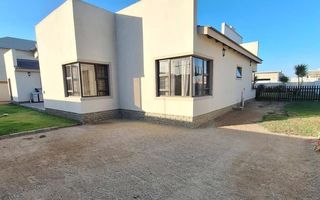 4 Bedroom House For Sale in Ocean View, Swakopmund