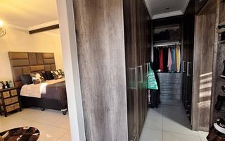 4 Bedroom House For Sale in Ocean View, Swakopmund