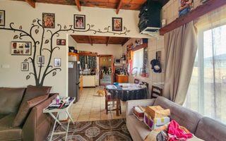 3 Bedroom House For Sale in Henties Bay Central, Henties Bay