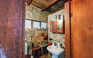 3 Bedroom House For Sale in Henties Bay Central, Henties Bay