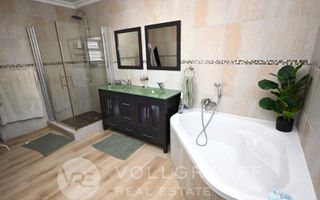 4 Bedroom House For Sale in Swakopmund Ext 19, Swakopmund