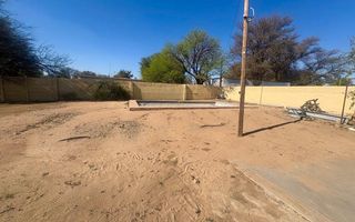 4 Bedroom House For Sale in Okahandja