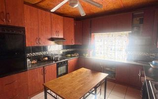 4 Bedroom House For Sale in Okahandja
