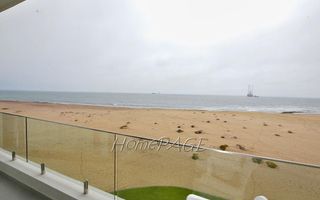 1 Bedroom Apartment For Sale in Dolphin Beach
