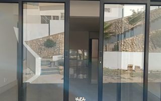 5 Bedroom House For Sale in Ludwigsdorf, Windhoek