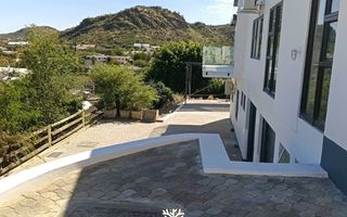 5 Bedroom House For Sale in Ludwigsdorf, Windhoek