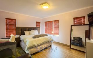 4 Bedroom House For Sale in Mile 4 Extension 1, Swakopmund