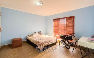 4 Bedroom House For Sale in Mile 4 Extension 1, Swakopmund