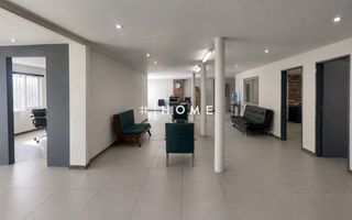 Office / Retail / Mixed Use For Sale in Windhoek Central, Wi...