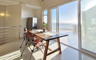3 Bedroom House For Sale in Long Beach