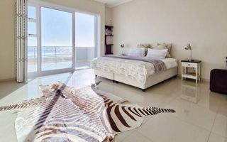 3 Bedroom House For Sale in Long Beach