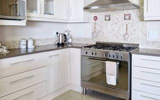 3 Bedroom House For Sale in Long Beach