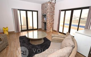 4 Bedroom House For Sale in Mile 4 Extension 1, Swakopmund