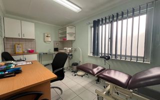 Office / Retail / Mixed Use For Sale in Windhoek West, Windh...
