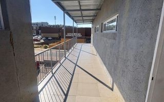 2 Bedroom Apartment For Sale in Rocky Crest, Windhoek