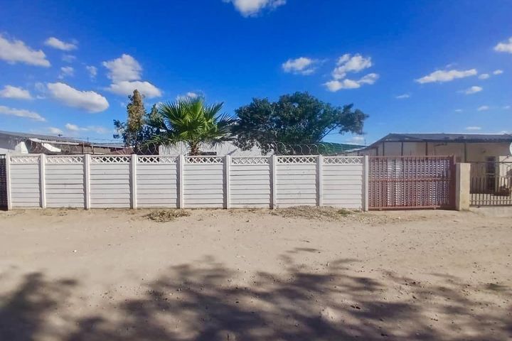 2 Bedroom House For Sale in Okahandja