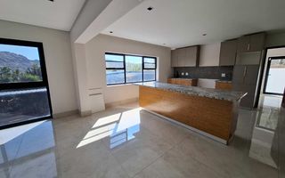4 Bedroom House For Sale in Ludwigsdorf, Windhoek