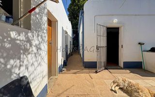 4 Bedroom House For Sale in Otjiwarongo