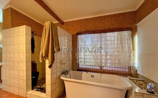 4 Bedroom House For Sale in Otjiwarongo