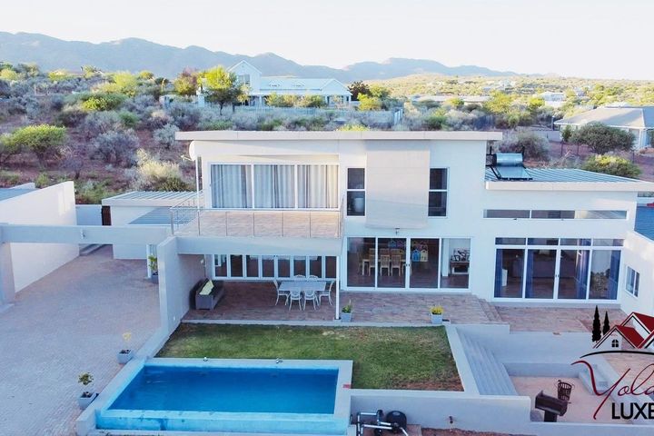 3 Bedroom House For Sale in Finkenstein, Windhoek