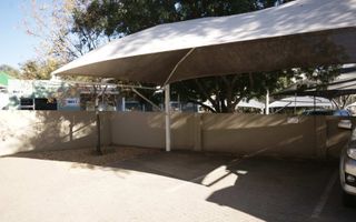 Office / Retail / Mixed Use To Rent in Klein Windhoek, Windh...