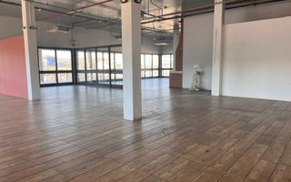 Office / Retail / Mixed Use For Sale in Lafrenz Industrial,...