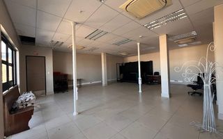 Office / Retail / Mixed Use For Sale in Lafrenz Industrial,...