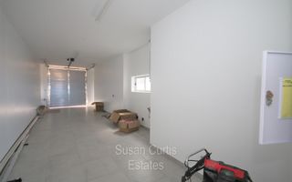 3 Bedroom House To Rent in Long Beach