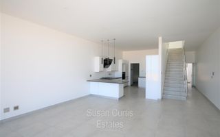 3 Bedroom House To Rent in Long Beach