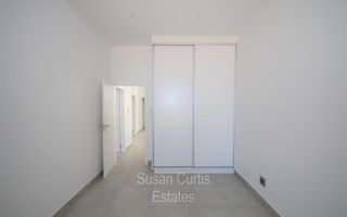3 Bedroom House To Rent in Long Beach