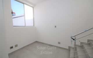 3 Bedroom House To Rent in Long Beach