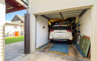 4 Bedroom House For Sale in Vineta, Swakopmund