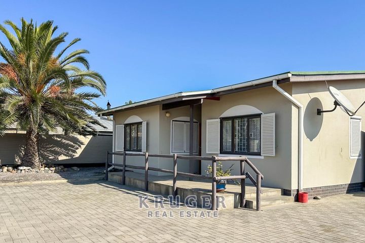 4 Bedroom House For Sale in Vineta, Swakopmund
