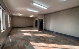 Office / Retail / Mixed Use To Rent in Northern Industrial,...