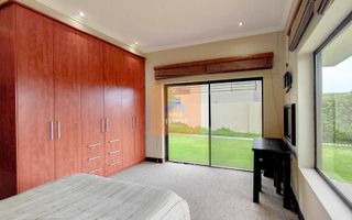 4 Bedroom House For Sale in Vogelstrand, Swakopmund