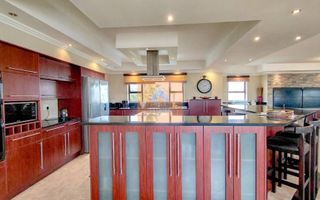 4 Bedroom House For Sale in Vogelstrand, Swakopmund