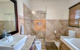 4 Bedroom House For Sale in Vogelstrand, Swakopmund