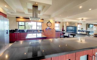 4 Bedroom House For Sale in Vogelstrand, Swakopmund