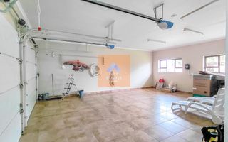 4 Bedroom House For Sale in Vogelstrand, Swakopmund